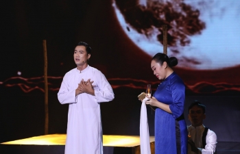 'Tình Bolero 2025': Mang 'đặc sản' Cà Mau đến sân khấu, Lê Minh Thuấn nhận cơn mưa lời khen từ ban giám khảo