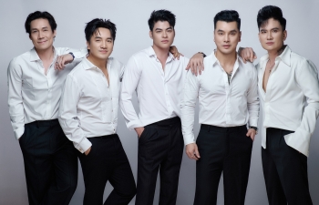 Lần đầu tiên 5 ca sĩ đã thành danh lập nhóm Ngũ Hổ Tướng