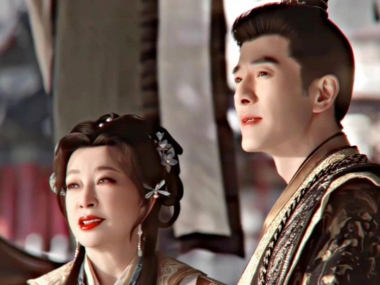 Lưu Hiểu Khánh gây tranh cãi khi ‘trẻ hóa’, hôn bạn diễn kém nhiều tuổi