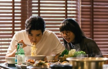 'Đại tiệc trăng máu 8' tung trích đoạn hài hước của siêu sao Hàn Quốc Kim Kang Woo