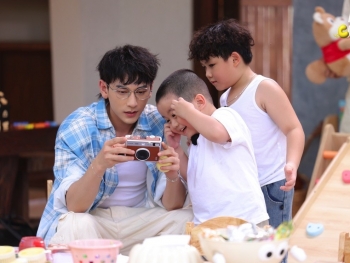 'Anh trai và cái đuôi nhỏ' tung dàn 'sao nhí' cực dễ thương