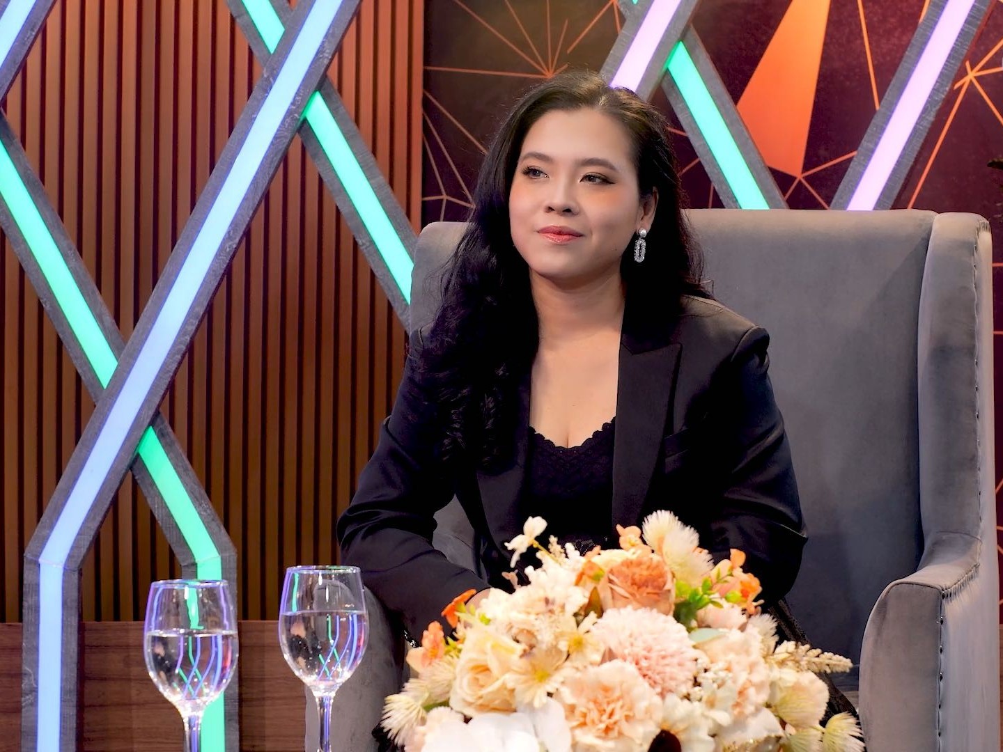'Nữ hoàng gameshow' Huỳnh Phúc Thanh Nhân và áp lực sáng tạo khi 'gánh' 3 show một tuần
