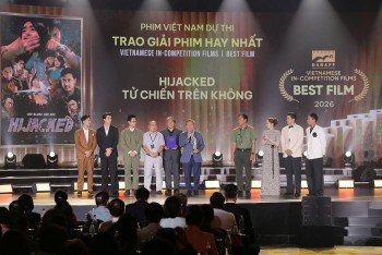 Lễ Bế mạc & trao giải Liên hoan phim Châu Á Đà Nẵng lần thứ Tư (DANAFF IV): 'Tử chiến trên không' được vinh danh, điện ảnh Ấn Độ tạo nên kỳ tích