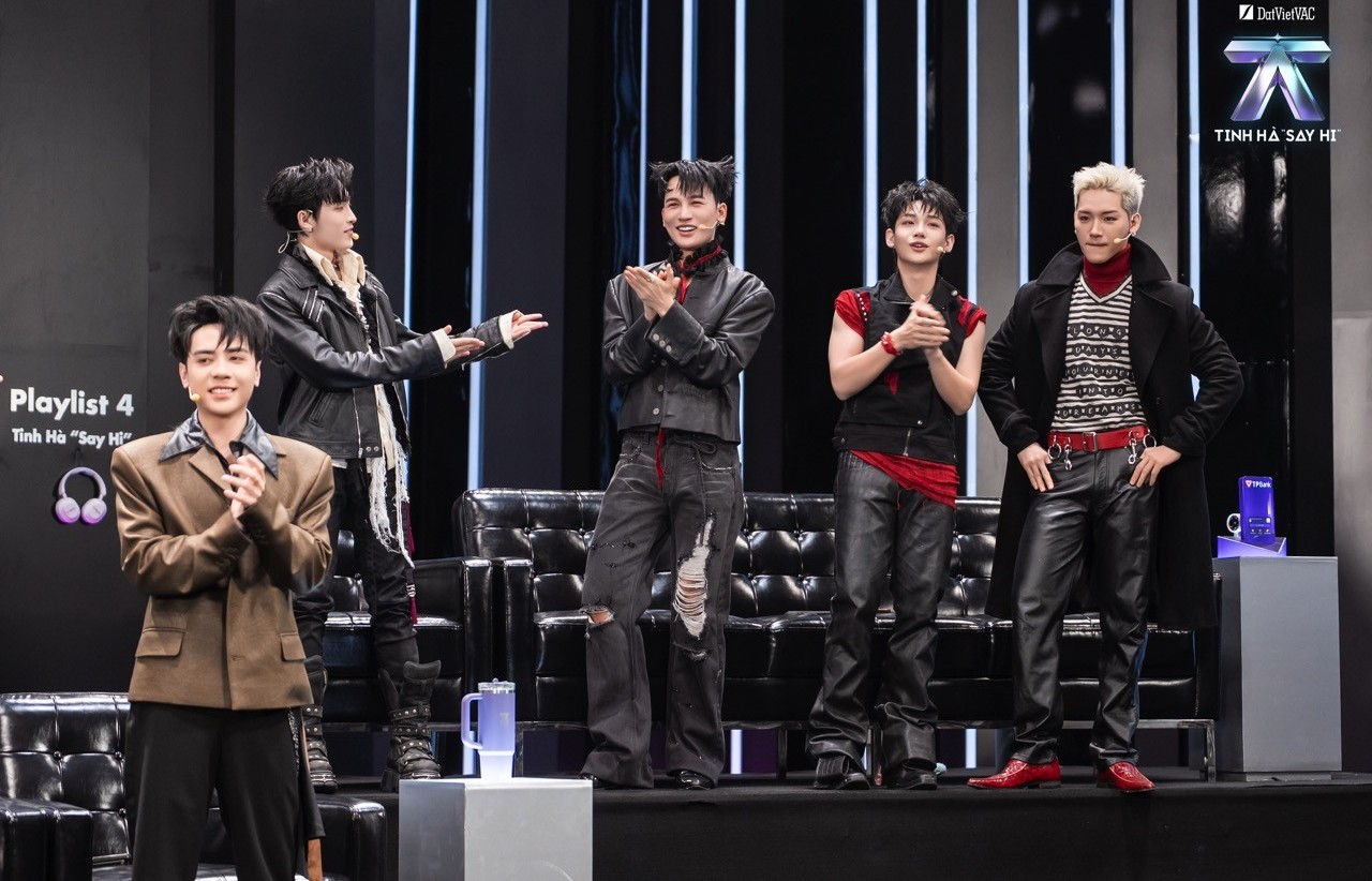 Highlight tập 10 'Tinh hà 'Say Hi': Từ 'ma cà rồng nghìn năm' đến 'phiên tòa tình yêu', 5 team tung loạt màu sắc mới