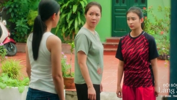 'Đội bóng nữ làng Xuân' tập 5: Đào bị đẩy vào bê bối vì lời vu oan