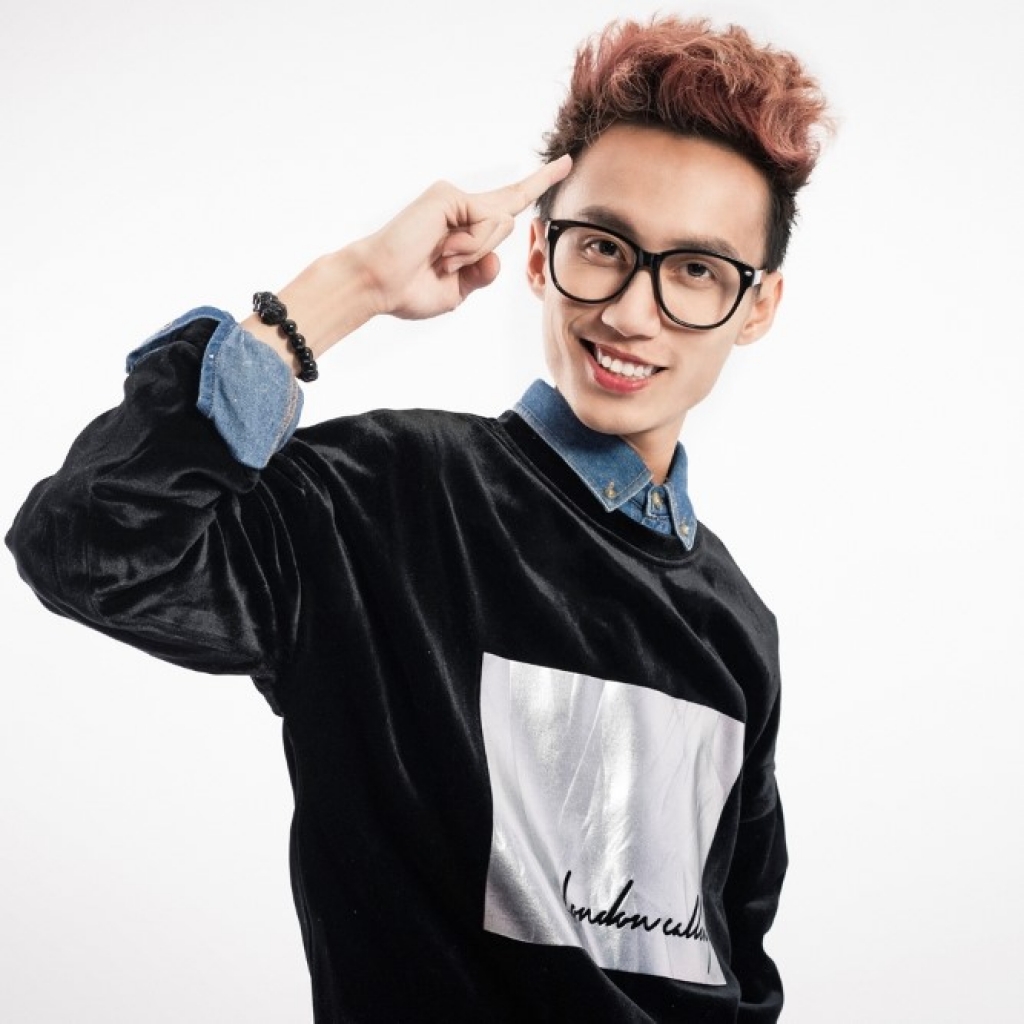 ban sao ho ngoc ha bat ngo xuat hien trong the stage