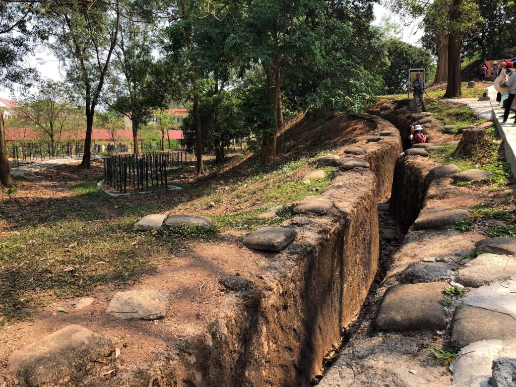 dien bien mua phuong no