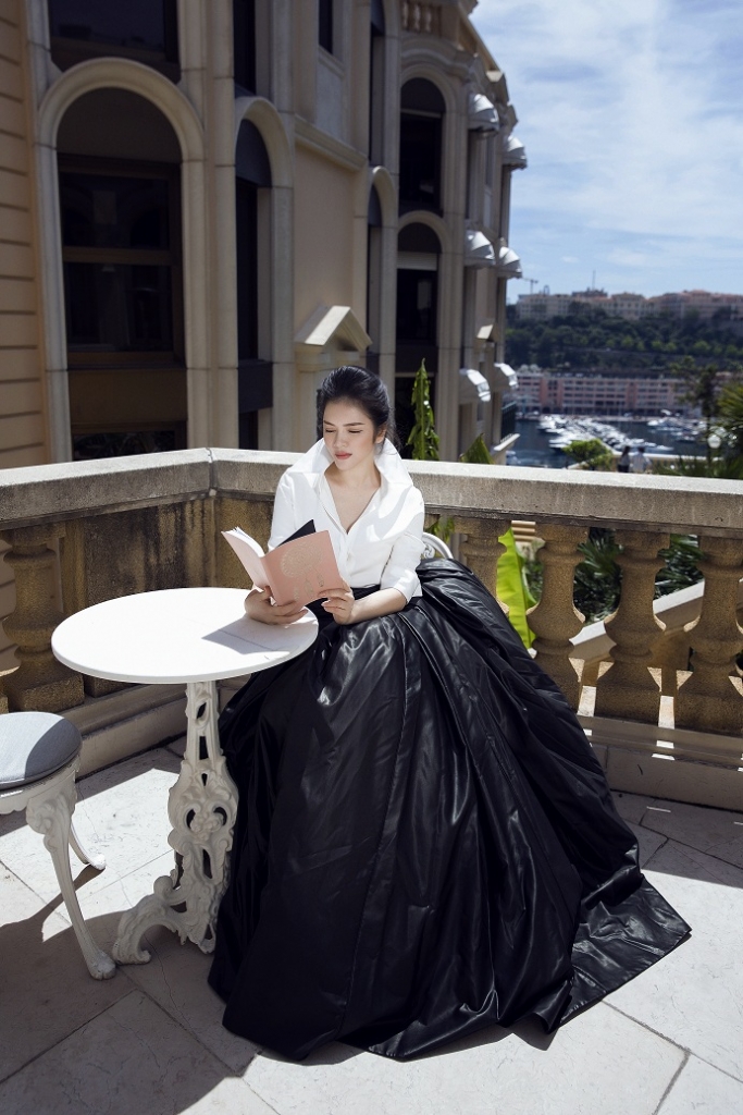 ly nha ky hoa quy co paris