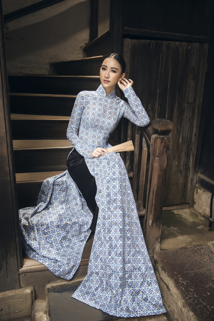 manh quynh hoa giong cung ha thu trong minishow bolero dac sac