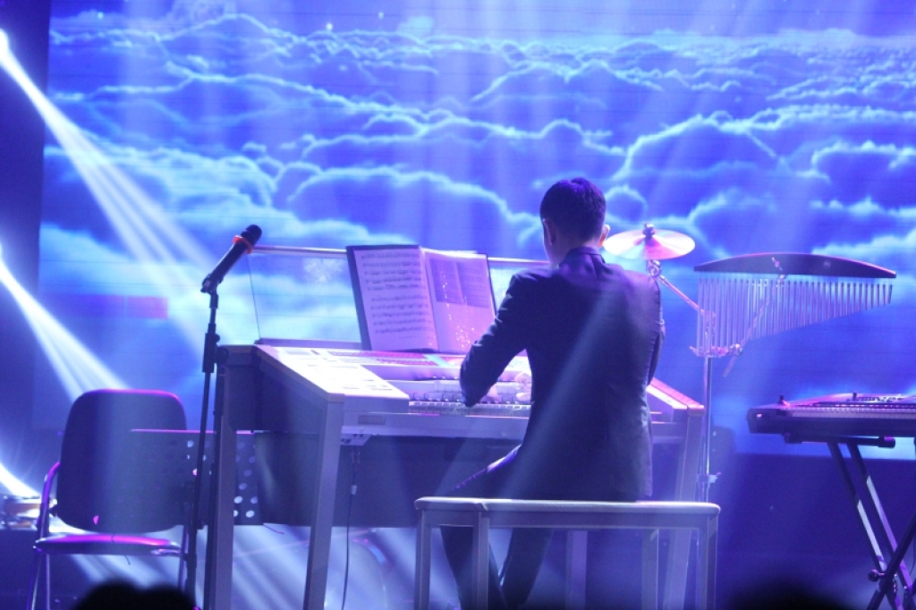 nhat ha va tran trong tu doc dao voi dem nhac symphony of life
