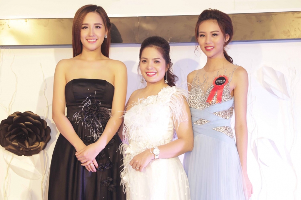 hoa hau mai phuong thuy van dep man ma du it xuat hien