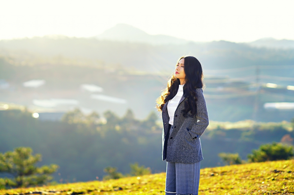 van phuong ngai ngung truoc phan doan 18 tren phim man anh rong