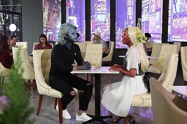 lua chon cua trai tim nam ca si di hen ho tiet lo tung phat to roi de cuu gia dinh