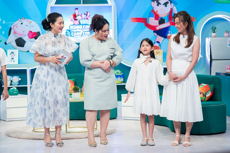 'Lof Kun - Cùng con trưởng thành, cùng con hạnh phúc': Khát khao giản đơn của cô bé 10 tuổi khiến Ngọc Lan rơi nước mắt