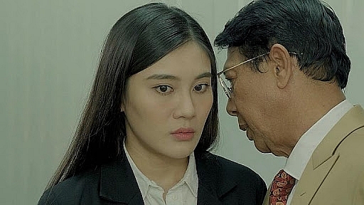 'Người thầm lặng': Bị bại lộ thân phận, Tăng Huỳnh Như liên tục ăn gần 10 đấm của Phi Ngọc Ánh rồi hy sinh