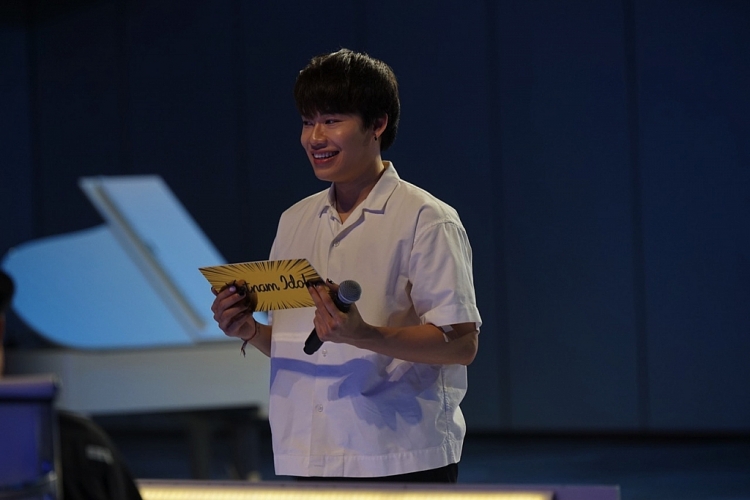 Dự thi 'Vietnam Idol 2023', Quang Trung được Mỹ Tâm khuyên 'Về nhờ cô thanh nhạc chỉ lại'