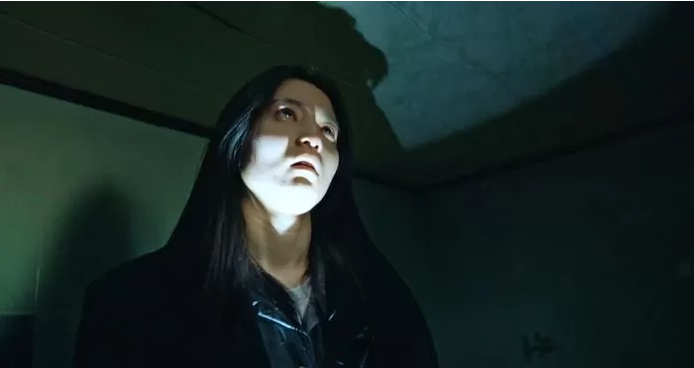Kim Tae Ri diễn xuất 'sởn gai ốc' trong tập mới nhất của 'Revenant'
