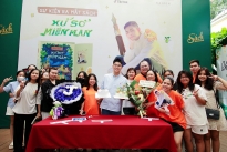 'Xứ sở miên man' của Jun Phạm được đón nhận nồng nhiệt, 'cháy hàng' sau 1 ngày ra mắt chính thức