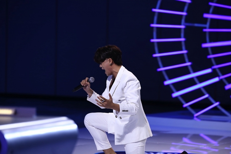 'Vietnam Idol 2023': Thí sinh vô tư bắt giám khảo 'tạo nét', Mỹ Tâm đanh thép 'khỏi hát nữa'