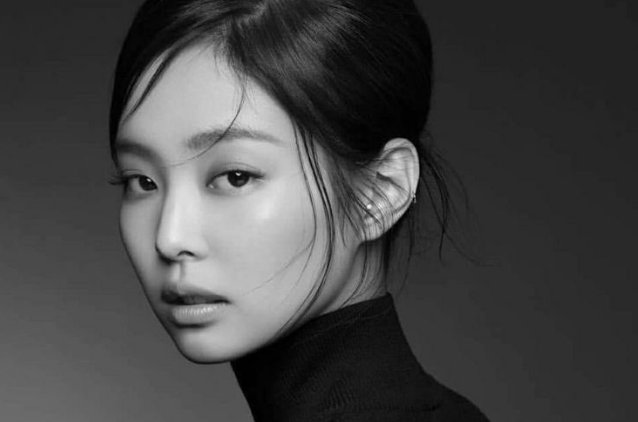 Từ 'công chúa', Jennie đang bị YG Entertainment phân biệt đối xử?