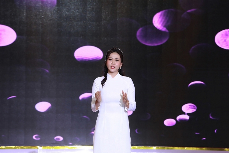 Nhạc sĩ Hứa Kim Tuyền mang loạt hit lên sân khấu 'Én vàng 2023'
