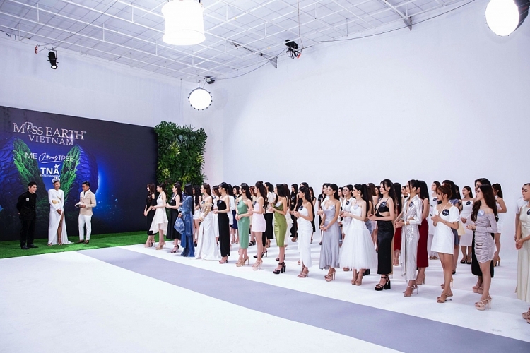 Không khí náo nhiệt trong ngày 'Miss Earth Vietnam 2023' casting offline tại TP.HCM