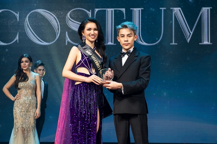 Hà Bích Ngọc đăng quang 'Hoa hậu quý bà siêu sao quốc tế - Mrs Celebrity International 2023'