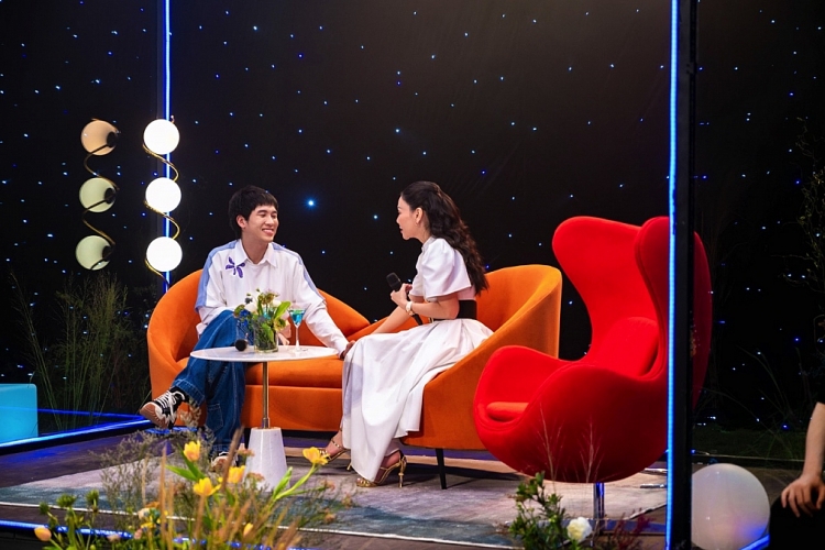 Mew Amazing kể chuyện Thu Minh giúp Trúc Nhân có bài hát 'Thật bất ngờ'