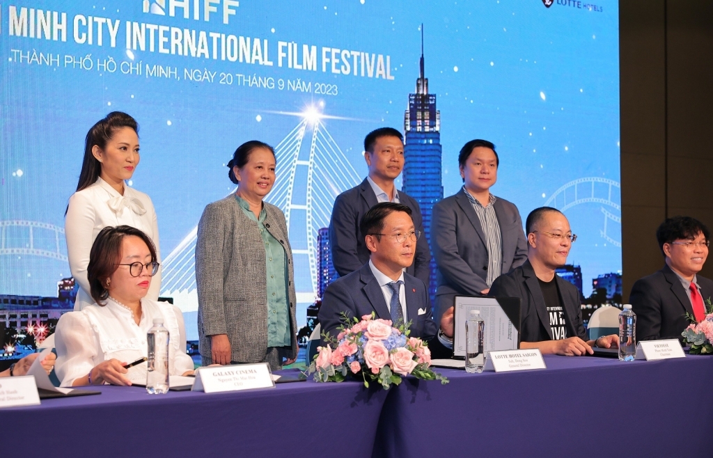Liên hoan phim quốc tế đầu tiên được tổ chức tại Thành phố Hồ Chí Minh