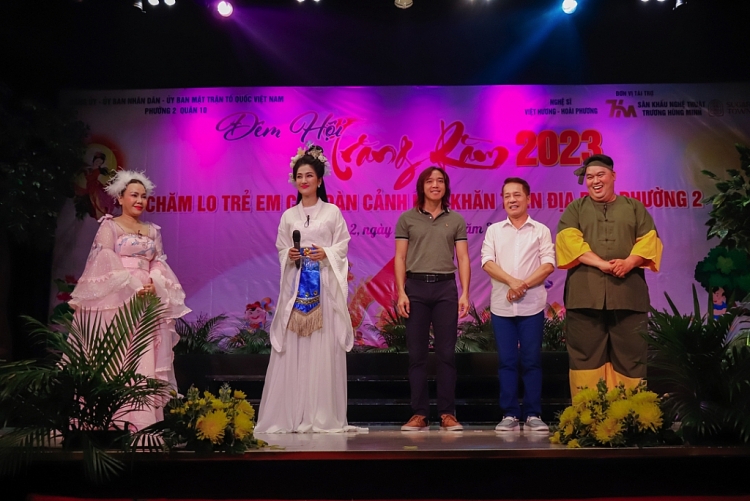 Nghệ sĩ Việt Hương, Minh Nhí tổ chức chương trình đón lễ Trung thu cho trẻ em có hoàn cảnh khó khăn