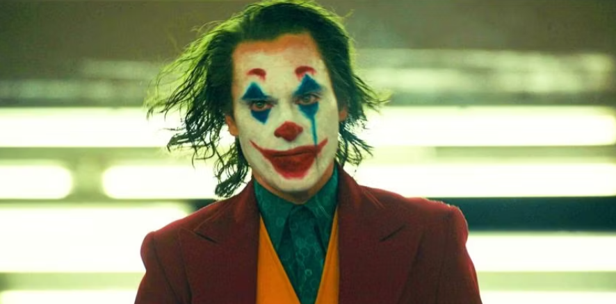 'Joker 2' hé lộ hình ảnh mới sau 6 tháng 'im hơi lặng tiếng'