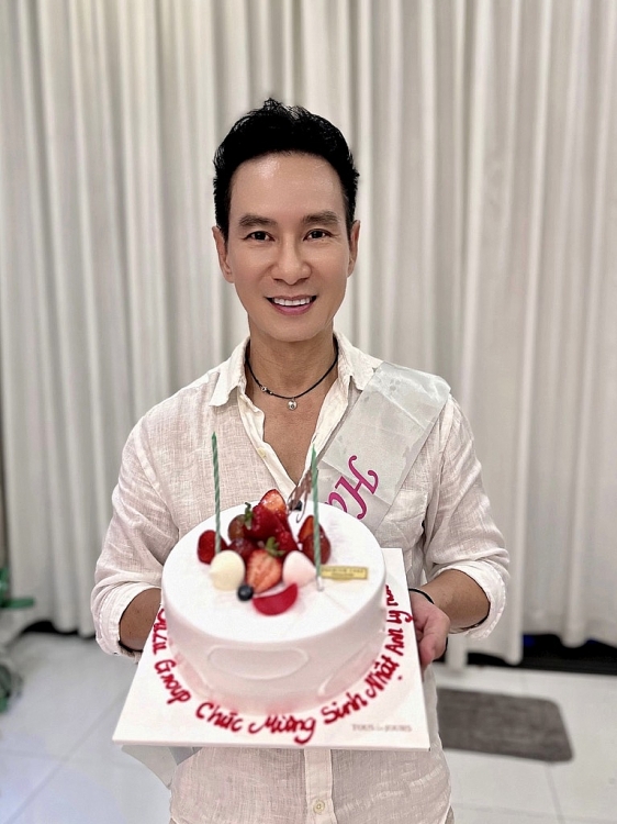 Gia đình Lý Hải - Minh Hà dành trọn vẹn ngày sinh nhật để làm từ thiện