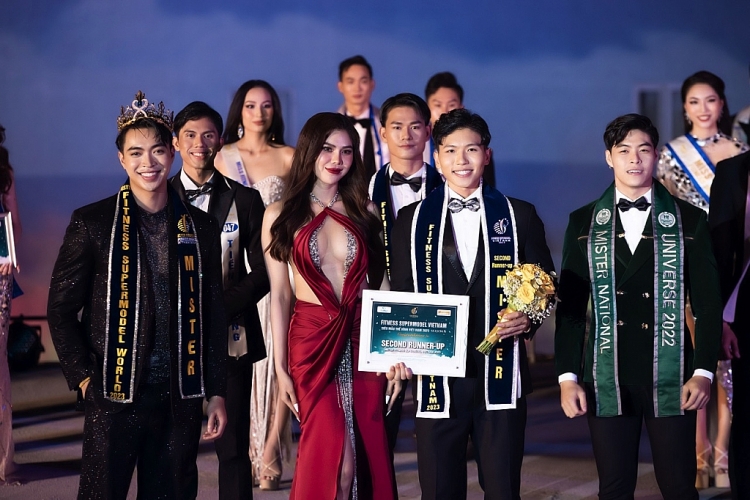 Vũ Tiến Trường - Hoàng Thị Kim Anh đăng quang 'Siêu mẫu thể hình Việt Nam - Fitness Supermodel Vietnam 2023'