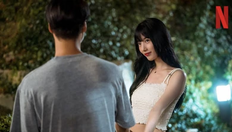 Han So Hee sẽ hợp vai nữ chính 'Doona!' hơn Suzy?