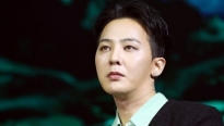 Netizen 'đào' lại những khoảnh khắc kỳ lạ của G-Dragon trong 'bão' scandal ma túy