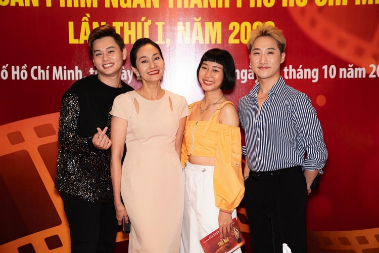 Lâm Nguyễn cùng NSƯT Hạnh Thúy, đạo diễn Bảo Chu tham dự Liên hoan phim ngắn TP.HCM 2023