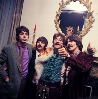 Huyền thoại The Beatles trở lại, sẽ phát hành ca khúc cuối cùng mang tên 'Now and then'