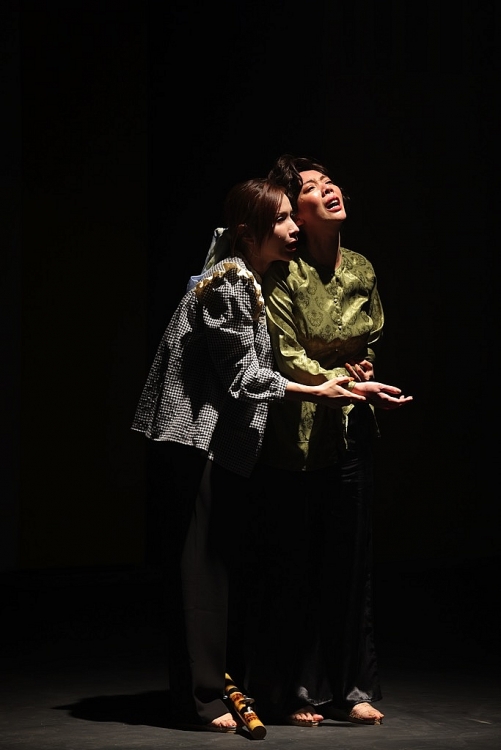 Công diễn 'Tâm ma': Thu Trang – Tiến Luật, Khả Như 'rầm rộ' come back