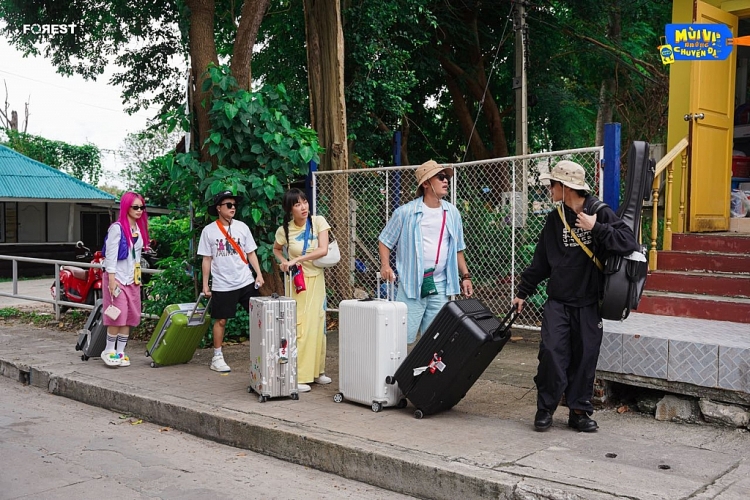 'Mùi vị những chuyến đi': Diệu Nhi đạp gió say sóng nơi đất Thái
