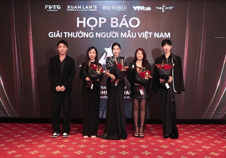 Người mẫu Xuân Lan, Hoa hậu Hương Giang làm thành viên Hội đồng thẩm định 'Vietnam Beauty Fashion Awards'