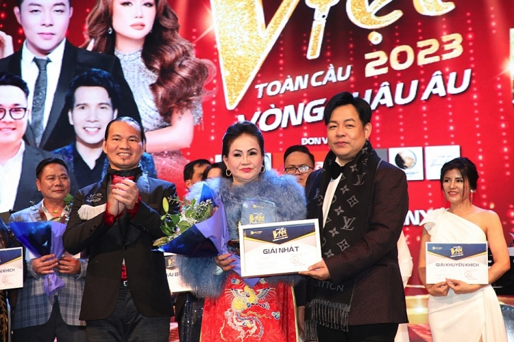14 năm rời AC&M, Thụy Vũ bất ngờ đi thi và giành giải nhất 'Tiếng hát Việt toàn cầu' tại châu Âu