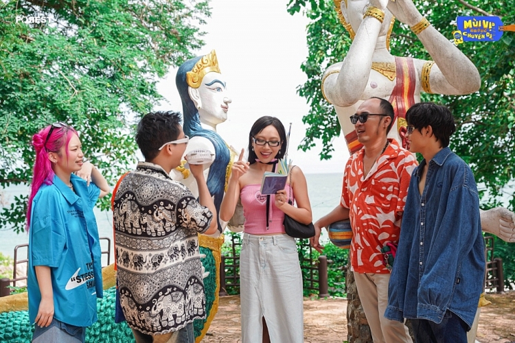 'Mùi vị những chuyến đi': Diệu Nhi thừa nhận mình là em họ Baifern - nữ diễn viên nổi tiếng Thái Lan