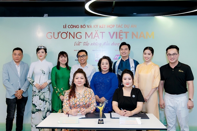 Từ 'Gương mặt truyền hình' đến 'Gương mặt Việt Nam'