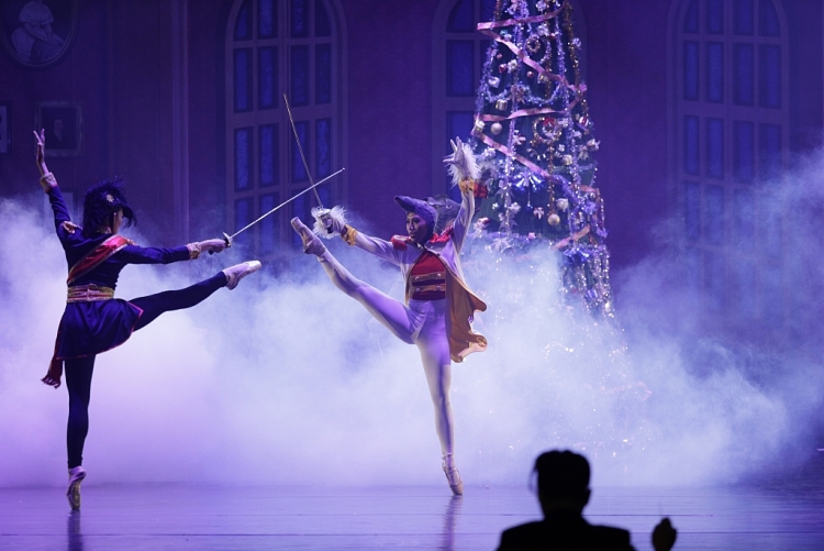 Nhà hát Giao hưởng Nhạc vũ kịch Thành phố Hồ Chí Minh trở lại với đêm vũ kịch 'Kẹp hạt dẻ'
