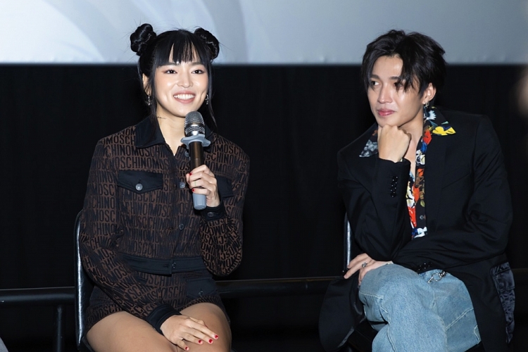 Khánh Vân ra mắt phim đầu tay tự sản xuất 'Liên và Đạt'