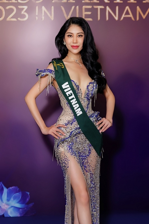 Hoa hậu Đỗ Lan Anh mang trang phục 'Nữ Vương' làm từ tre, nứa đến 'Miss Earth 2023'