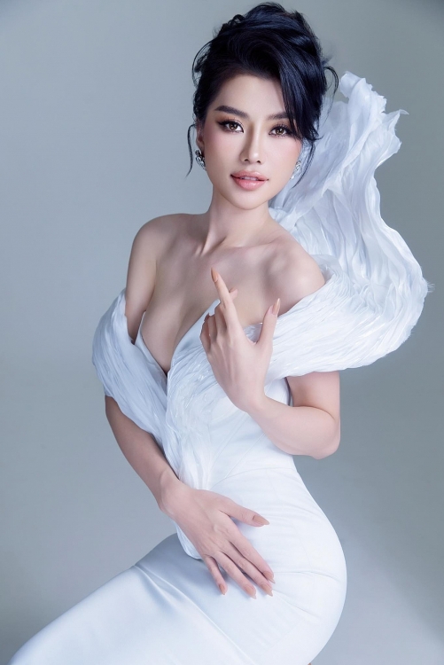 Hoàng Nhung dẫn đầu bình chọn tại 'Hoa hậu hoàn vũ Việt Nam 2023'