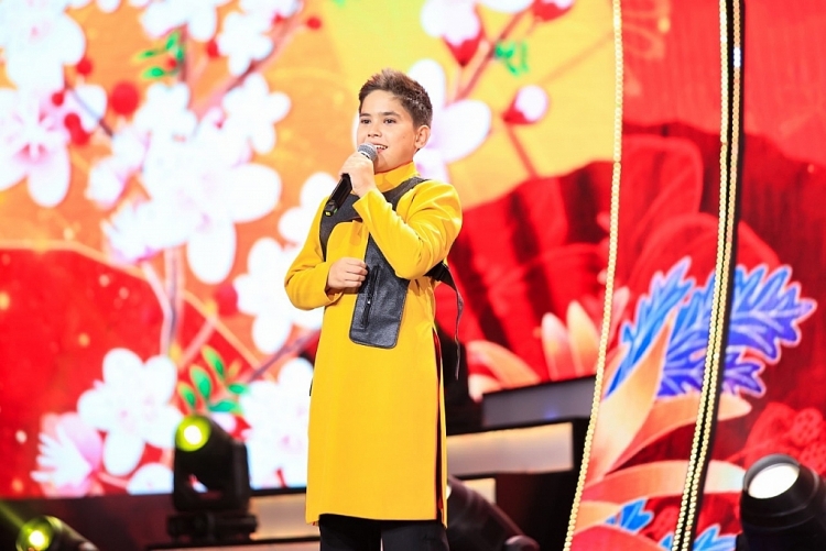 Rapper 11 tuổi gốc Ukraine Shumo AG và cơ duyên viết rap cho ca sĩ Như Quỳnh