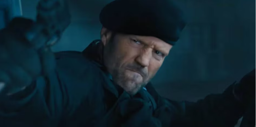 Jason Statham được trả hậu hĩnh cho 'The Meg 2' dù phim như 'hạch'?