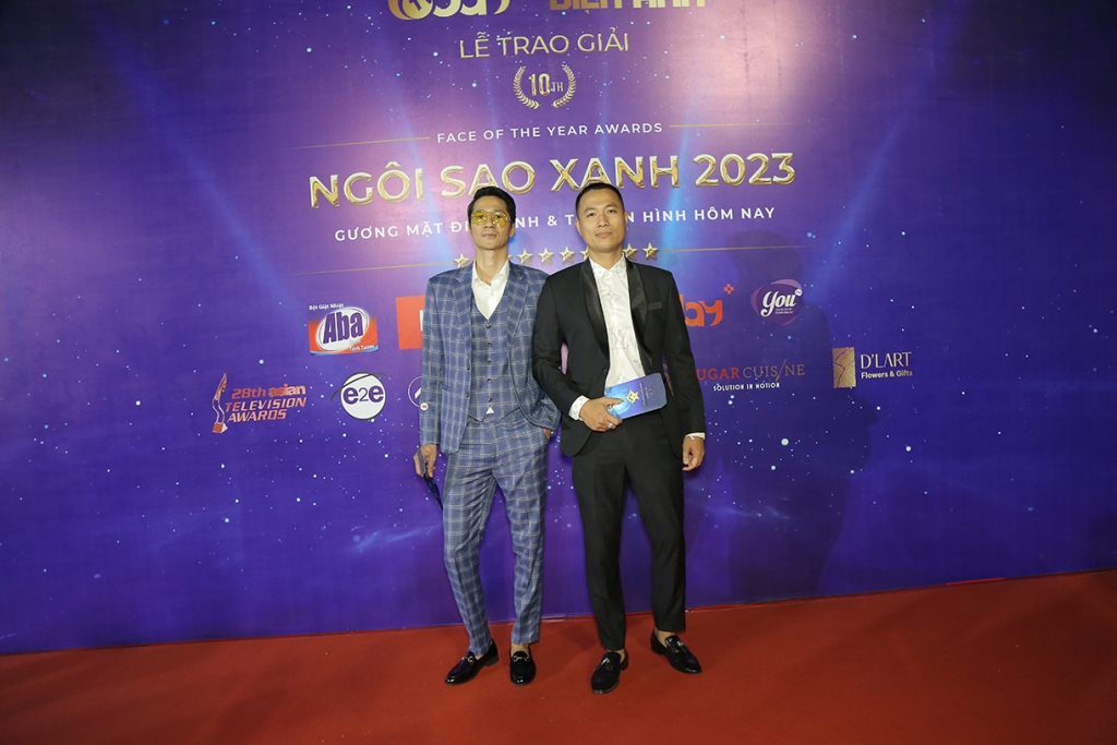 Bùng nổ thảm đỏ Ngôi Sao Xanh 2023 quy tụ dàn sao đình đám 2 miền Bắc - Nam cùng minh tinh Thái Lan Film Thanapat và Jam Rachata